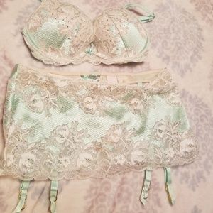 Rhinestone studded Victoria's Secret Runway set